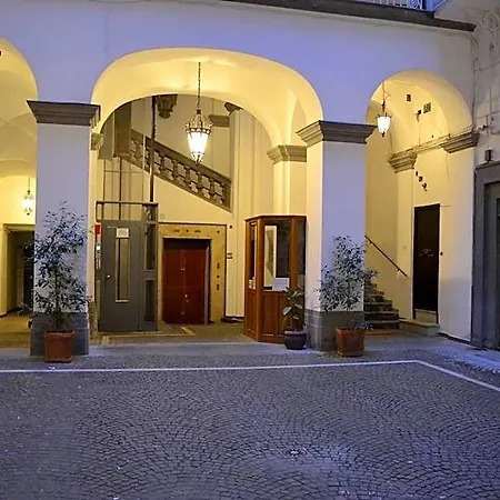 B&B Monaciello 4*