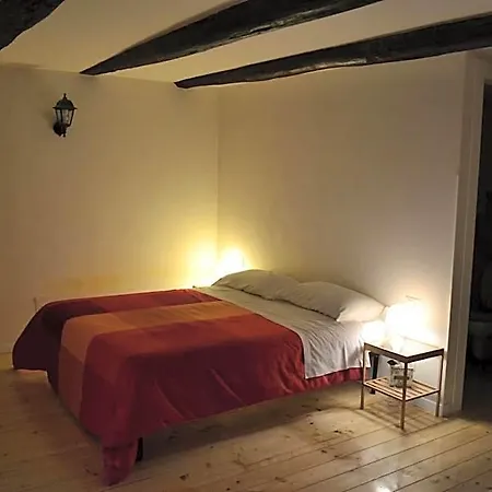 Monaciello 4*